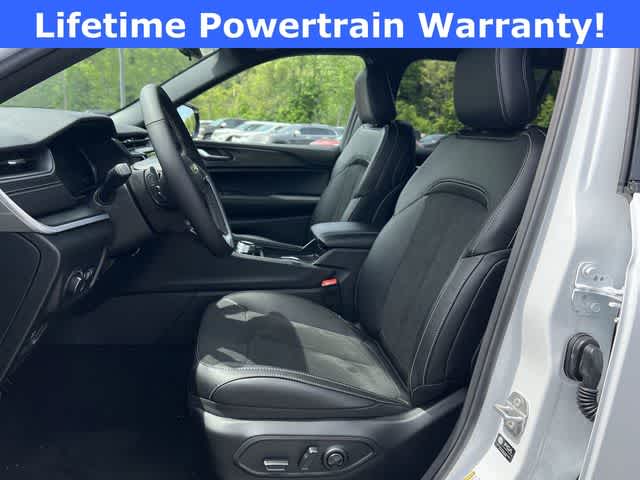 Thumbnail: 2025 Jeep Grand Cherokee L - 15