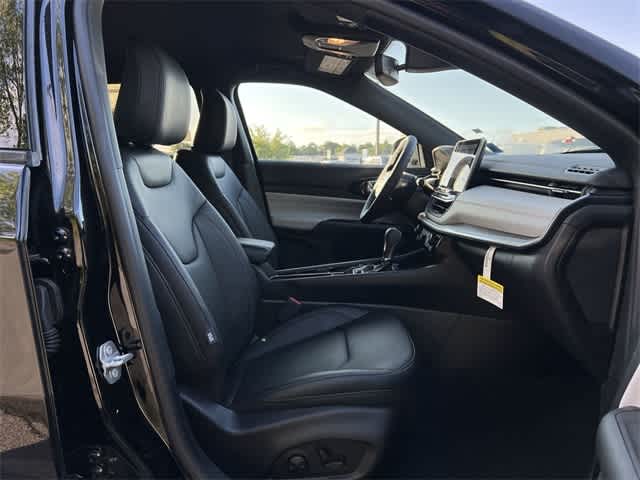 Thumbnail: 2024 Jeep Compass - 19