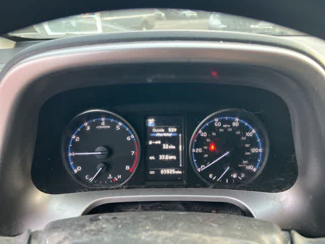 Thumbnail: 2018 Toyota RAV4 - 19