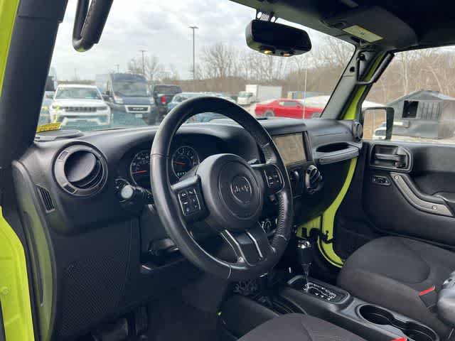 Thumbnail: 2017 Jeep Wrangler - 10