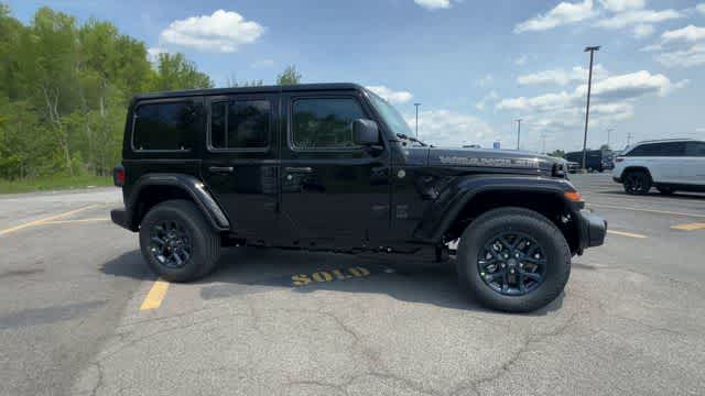 Thumbnail: 2026 Jeep Wrangler - 3