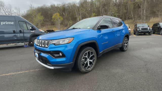 Thumbnail: 2024 Jeep Compass - 4
