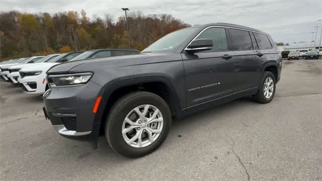 Thumbnail: 2024 Jeep Grand Cherokee L - 4