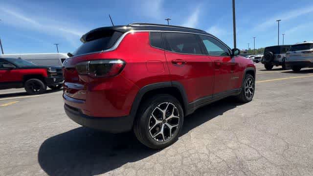 Thumbnail: 2025 Jeep Compass - 7