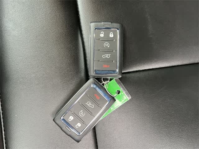 Thumbnail: 2025 Jeep Grand Cherokee - 25