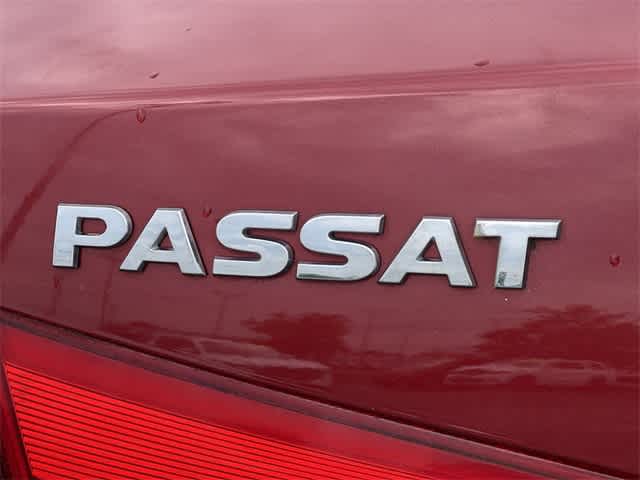 2015 Volkswagen Passat Wolfsburg Edition 11