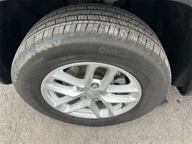 Thumbnail: 2024 Jeep Grand Cherokee - 12