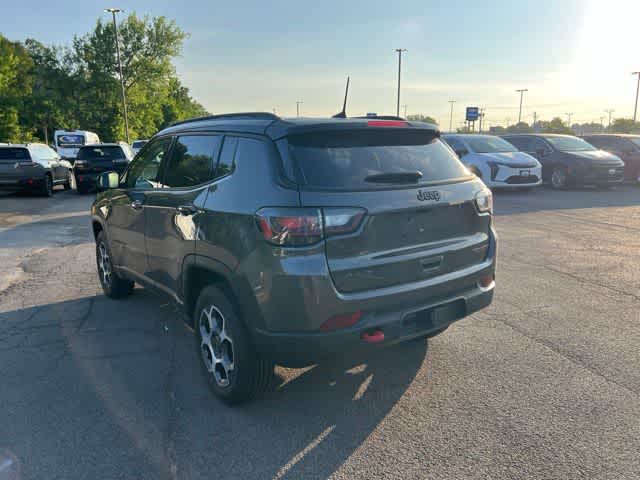 Thumbnail: 2022 Jeep Compass - 3