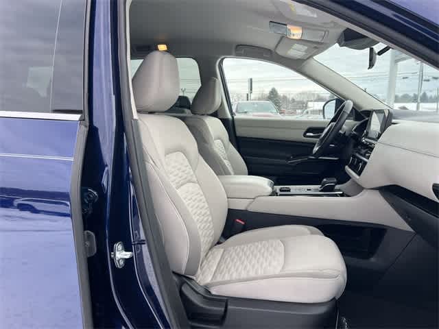 Thumbnail: 2022 Nissan Pathfinder - 19