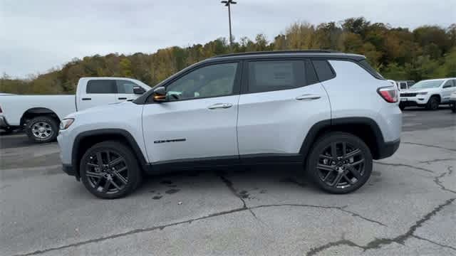Thumbnail: 2026 Jeep Compass - 5