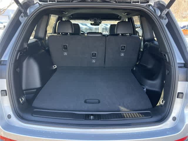 Thumbnail: 2025 Jeep Grand Cherokee - 24