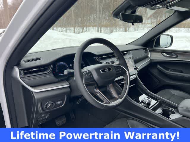 Thumbnail: 2026 Jeep Grand Cherokee - 10