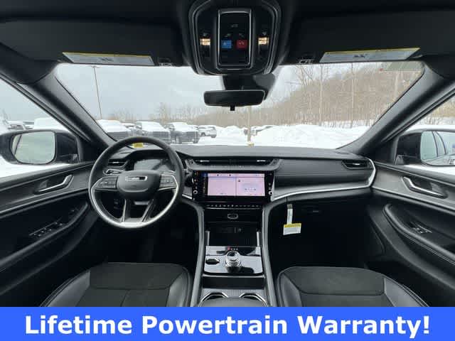 Thumbnail: 2026 Jeep Grand Cherokee - 14