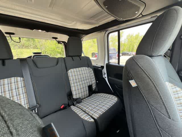 Thumbnail: 2026 Jeep Wrangler - 15