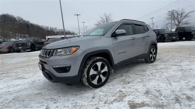 Thumbnail: 2017 Jeep Compass - 4