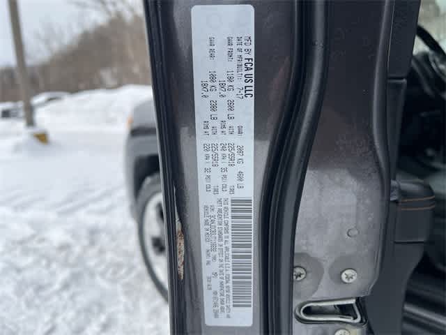 Thumbnail: 2018 Jeep Compass - 26