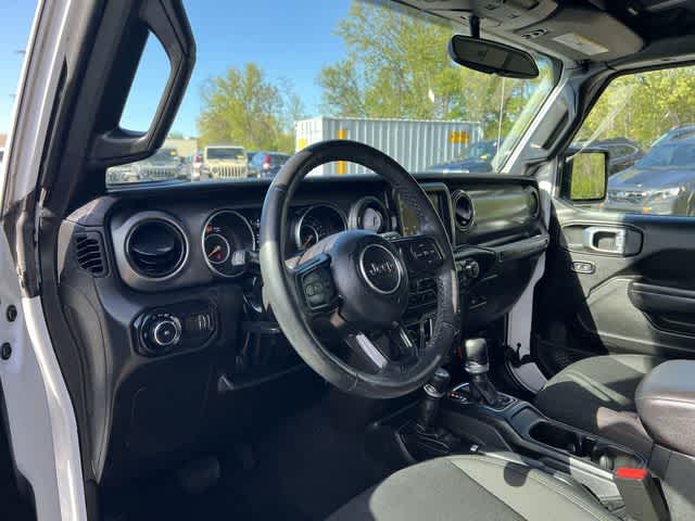 Thumbnail: 2023 Jeep Wrangler - 17