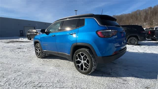 Thumbnail: 2024 Jeep Compass - 6