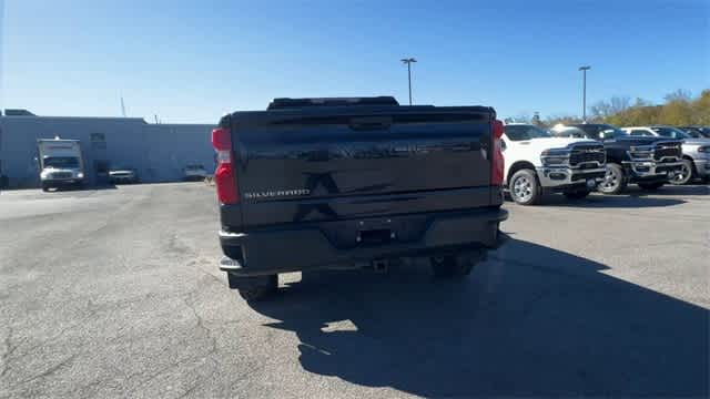 Thumbnail: 2019 Chevrolet Silverado 1500 - 7