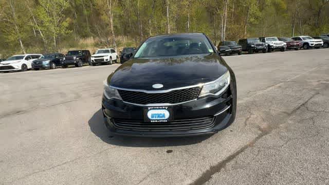 Thumbnail: 2018 Kia Optima - 3