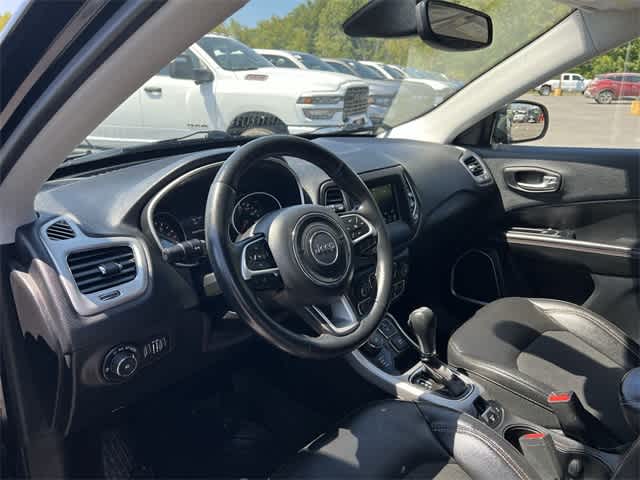 Thumbnail: 2019 Jeep Compass - 10