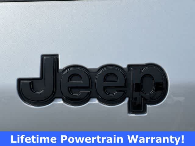 Thumbnail: 2025 Jeep Grand Cherokee L - 11