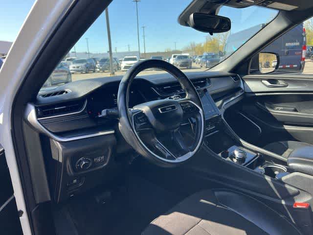 Thumbnail: 2022 Jeep Grand Cherokee L - 9