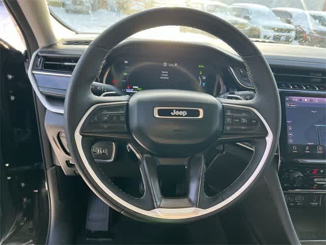 Thumbnail: 2022 Jeep Grand Cherokee - 20