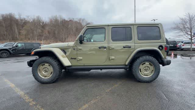 Thumbnail: 2026 Jeep Wrangler - 5