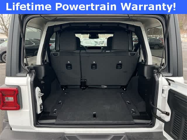 Thumbnail: 2026 Jeep Wrangler - 24