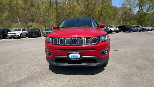 Thumbnail: 2018 Jeep Compass - 3
