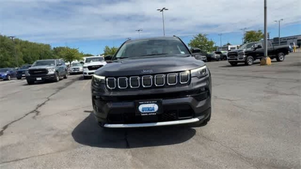 Used 2022 Jeep Compass Limited SUV