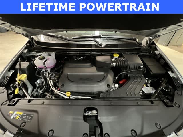 Thumbnail: 2026 Chrysler Pacifica - 13