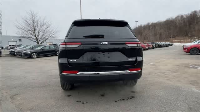 Thumbnail: 2024 Jeep Grand Cherokee - 7