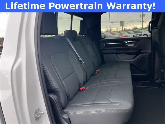 Thumbnail: 2025 RAM 1500 - 18