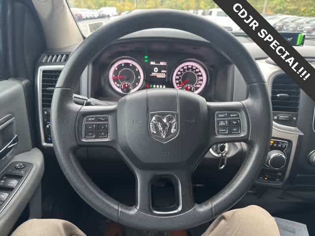 Thumbnail: 2020 RAM 1500 Classic - 9