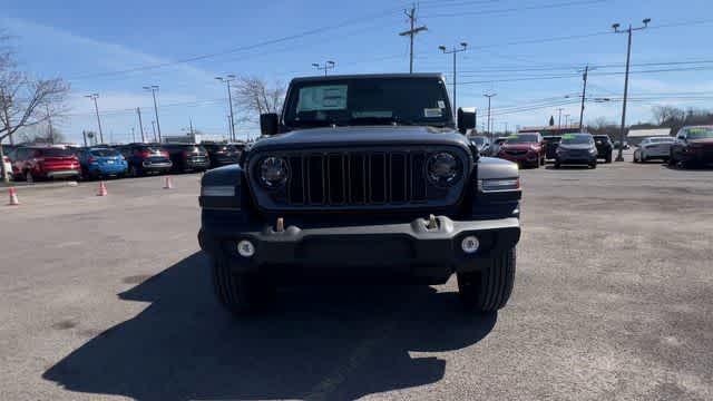 Thumbnail: 2026 Jeep Wrangler - 3