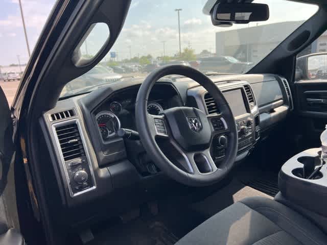 Thumbnail: 2022 RAM 1500 Classic - 4
