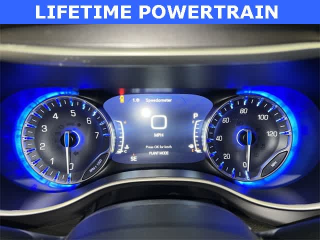 Thumbnail: 2026 Chrysler Pacifica - 23