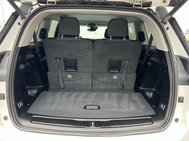 Thumbnail: 2023 Jeep Grand Cherokee - 24