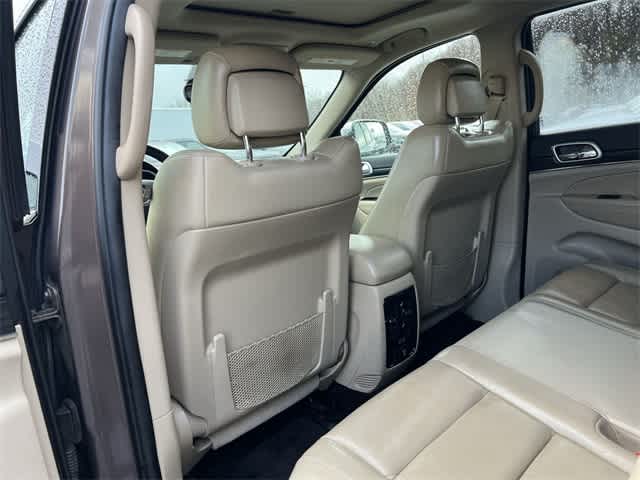 Thumbnail: 2019 Jeep Grand Cherokee - 16