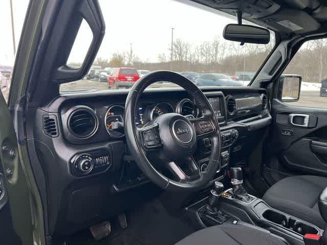 Thumbnail: 2022 Jeep Gladiator - 10