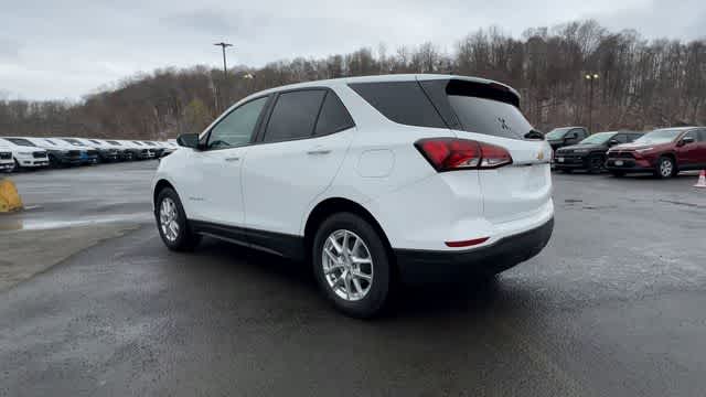 Thumbnail: 2022 Chevrolet Equinox - 6