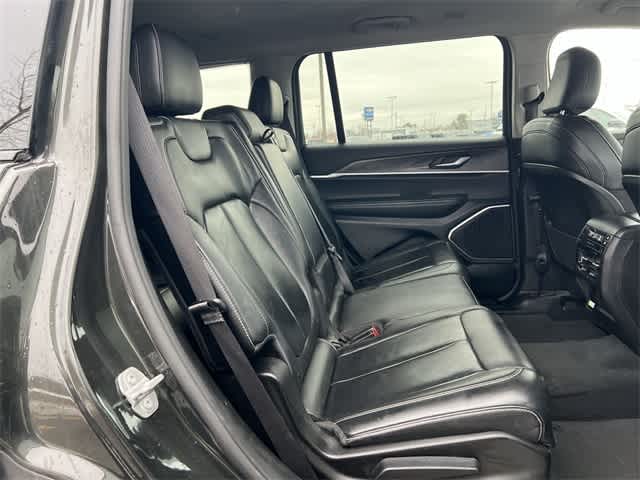 Thumbnail: 2022 Jeep Grand Cherokee - 18