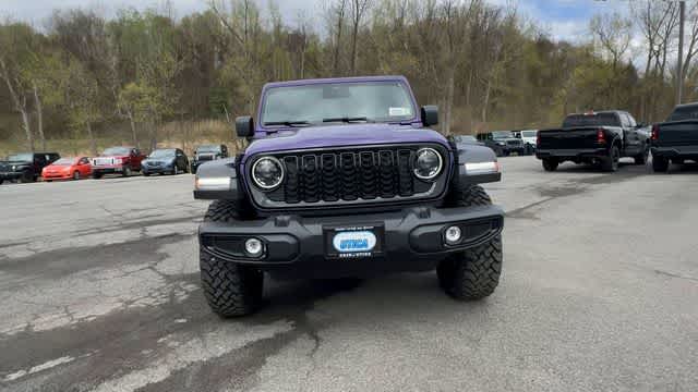 Thumbnail: 2026 Jeep Wrangler - 3
