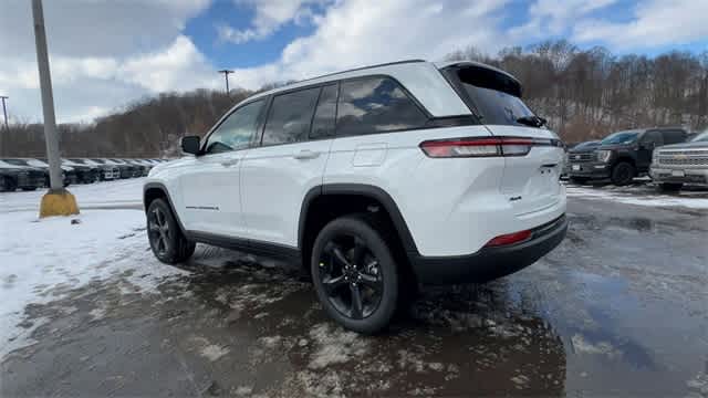 Thumbnail: 2025 Jeep Grand Cherokee - 6