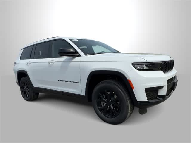 2025 Jeep Grand Cherokee L Laredo 2