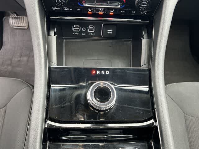 Thumbnail: 2023 Jeep Grand Cherokee - 22