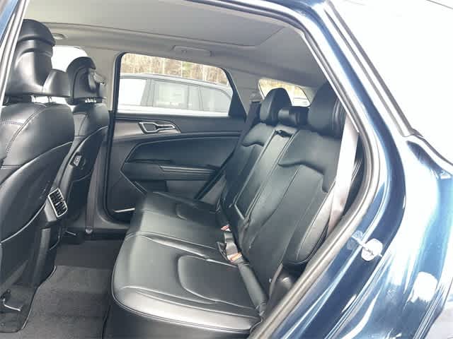 Thumbnail: 2023 Kia Sportage - 17