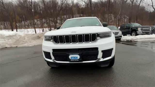 Thumbnail: 2023 Jeep Grand Cherokee - 3